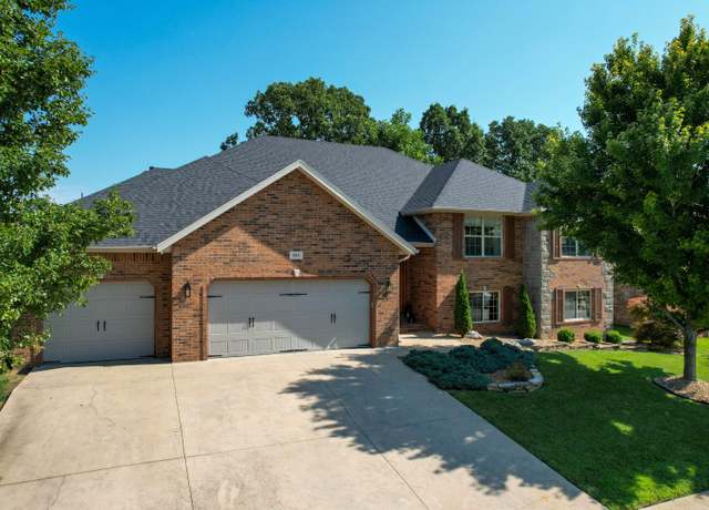 Property at 853 E Country Ridge St, Nixa, MO 65714, 6 beds, 4.5 baths