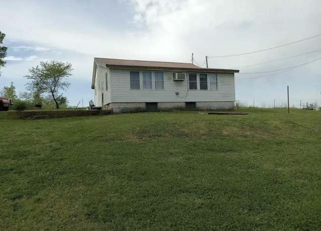 Property at 205 W Hamilton Ave, Ava, MO 65608, 3 beds, 1 bath