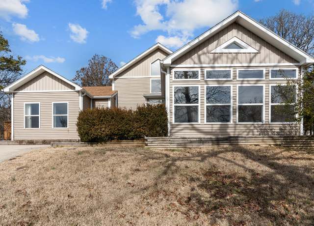 Property at 114 Shawn Dr, Kirbyville, MO 65679, 4 beds, 3 baths