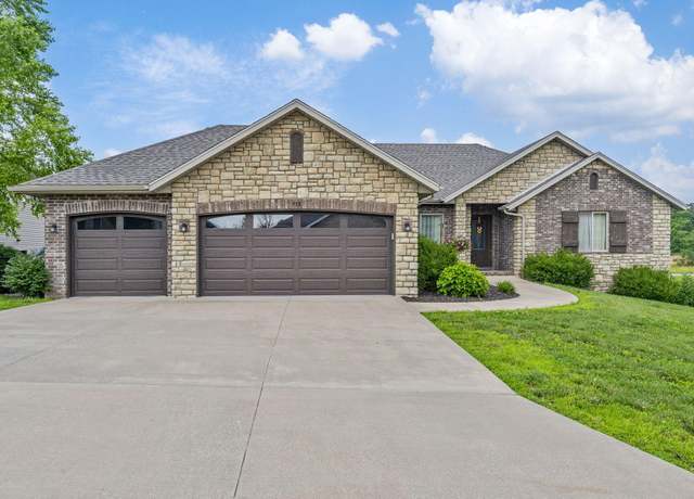 Property at 715 Oak Terrace Dr, Nixa, MO 65714, 5 beds, 3 baths