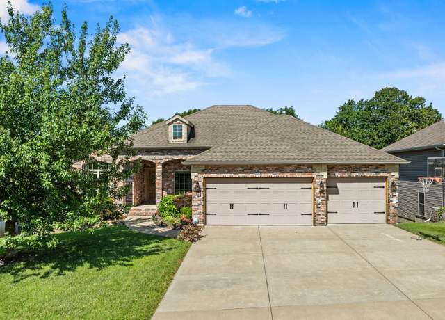 Property at 5323 S Carson St, Battlefield, MO 65619, 6 beds, 3 baths