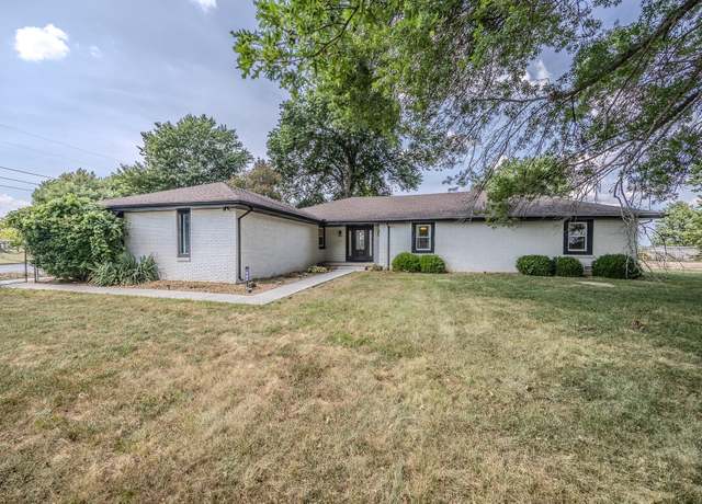 Property at 851 Meadowview Dr, Nixa, MO 65714, 4 beds, 2.5 baths