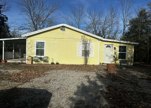 Property at 377 County Road 304, Gainesville, MO 65655, 2 beds, 1 bath