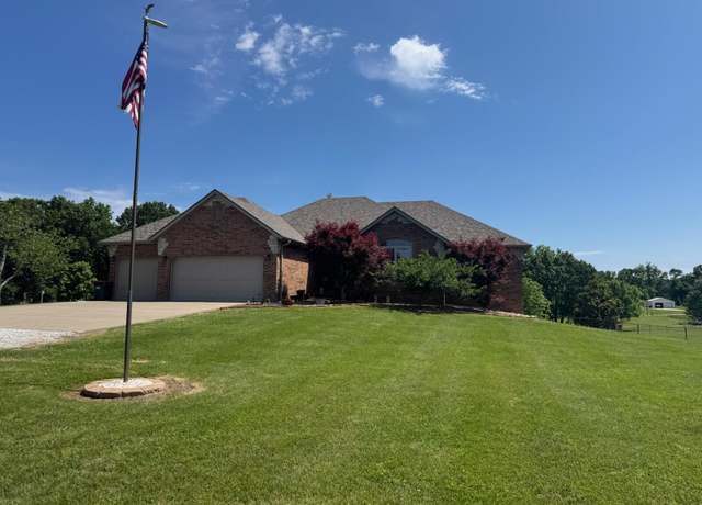 Property at 1054 W Itaska Rd, Nixa, MO 65714, 4 beds, 3 baths