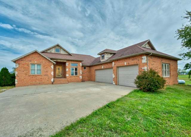 Property at 290 Quiet Acres Dr, Ozark, MO 65721, 5 beds, 3 baths