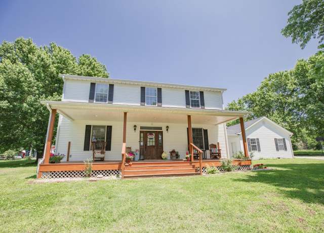 Property at 797 Highway 32, Bolivar, MO 65613, 5 beds, 2 baths