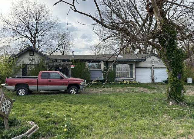 Property at 2853 N York Ave, Brookline, MO 65619, 2 beds, 2 baths