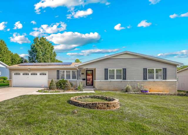 Property at 829 W Highland St, Springfield, MO 65807, 3 beds, 2 baths