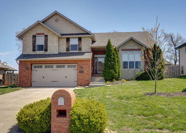 Property at 3684 Bridgewood Ave N, Springfield, MO 65803, 3 beds, 2.5 baths