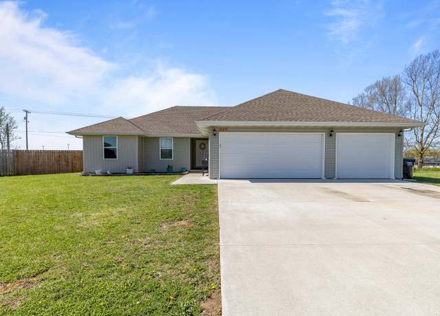 Property at 589 Hudson Ave, Republic, MO 65738, 4 beds, 2 baths