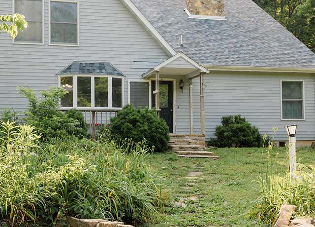 Property at 19429 East State Highway 14, Ava, MO 65608, 7 beds, 4 baths