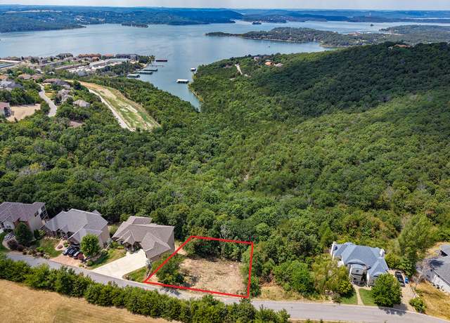 Property at 44 Eagle Crest Cir, Hollister, MO 65672