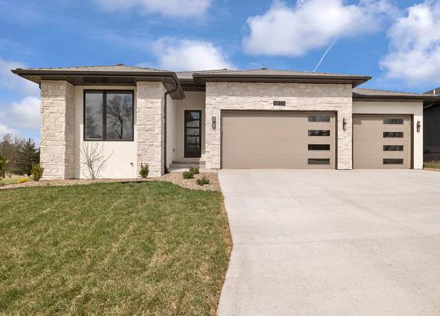 Property at 4133 E Vintage Point Drive Dr, Rogersville, MO 65742, 3 beds, 2 baths