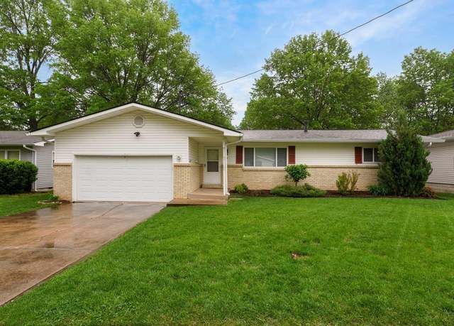 Property at 1216 S Prince Ln, Springfield, MO 65804, 3 beds, 1.5 baths