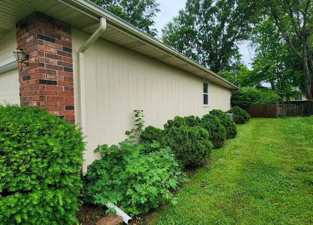 Property at 3451 S Geri Ct, Springfield, MO 65807, 2 beds, 2 baths
