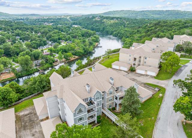 Property at 110 Cottonwood Trl Unit 2d, Branson, MO 65616, 3 beds, 2 baths