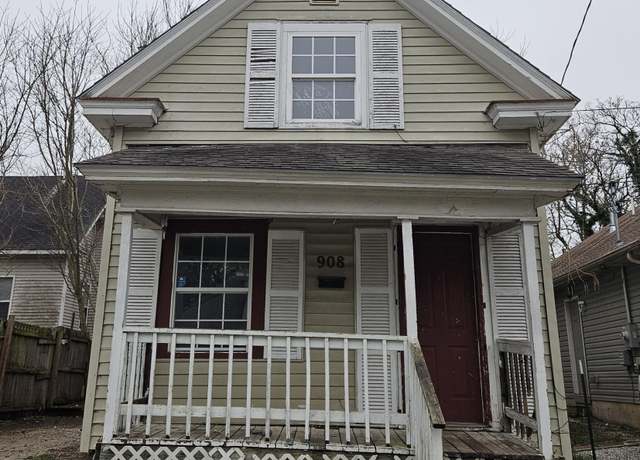 Property at 908 W Harrison St, Springfield, MO 65806, 2 beds, 1 bath