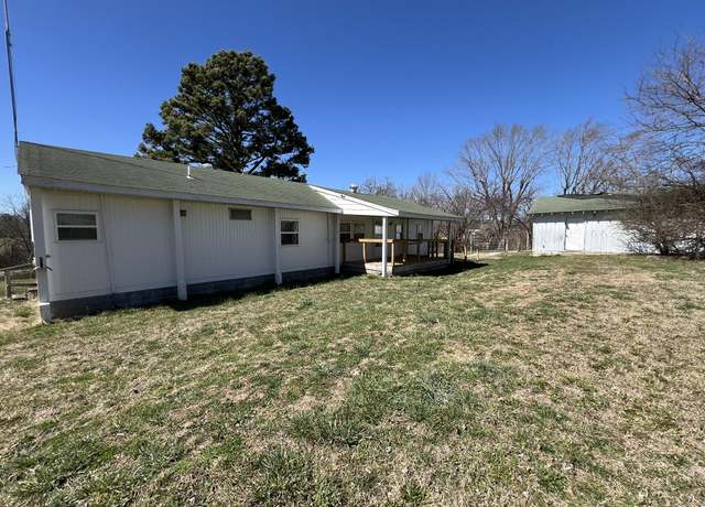 Property at 280 Richards St, Summersville, MO 65571, 3 beds, 1 bath