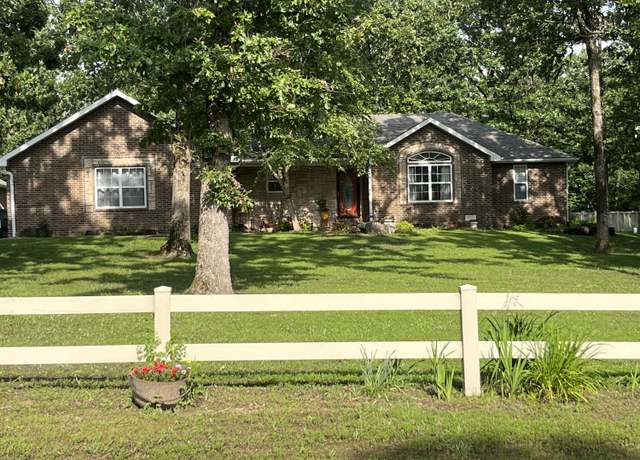 Property at 4120 S 119th Rd, Bolivar, MO 65613, 3 beds, 2 baths