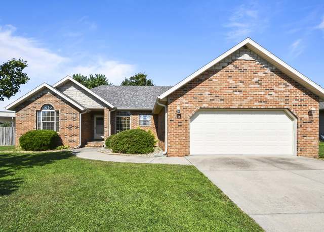 Property at 435 Birchwood St, Rogersville, MO 65742, 3 beds, 2 baths