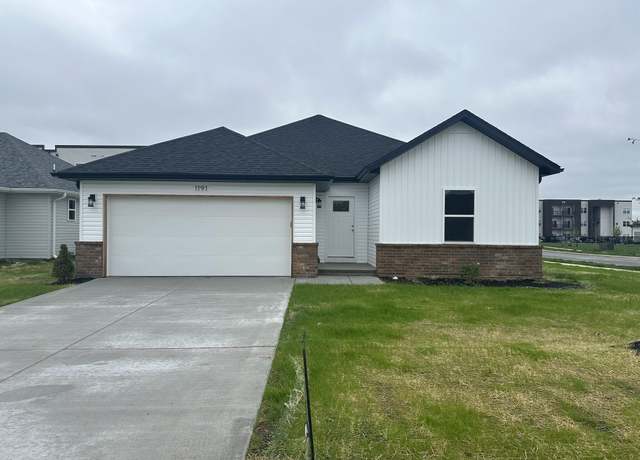 Property at 1191 N Maxine Ave, Nixa, MO 65714, 3 beds, 2 baths