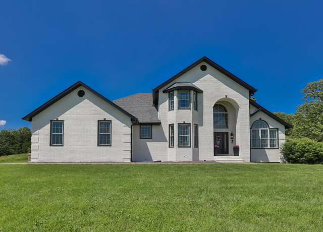 Property at 295 Headwaters Dr, Marshfield, MO 65706, 5 beds, 4.5 baths