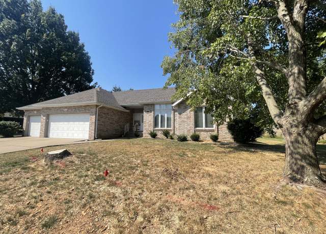 Property at 5155 S Hampton Ave, Springfield, MO 65810, 3 beds, 2 baths