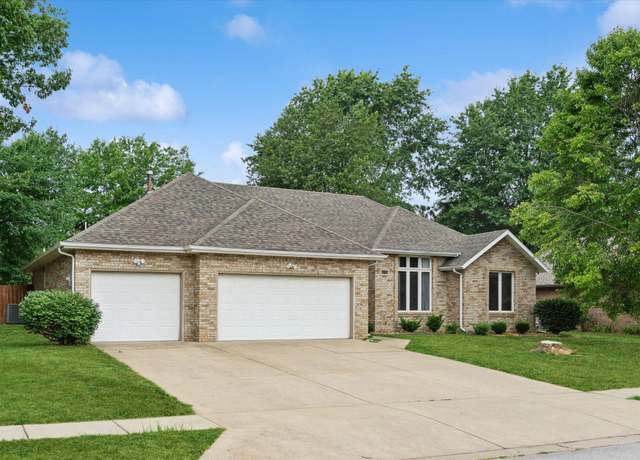 Property at 5155 S Hampton Ave, Springfield, MO 65810, 3 beds, 2 baths