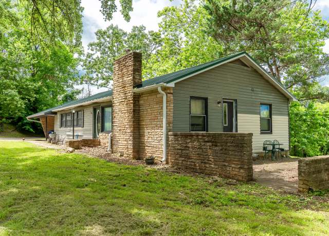 Property at 705 Preacher Roe Blvd, West Plains, MO 65775, 3 beds, 2 baths
