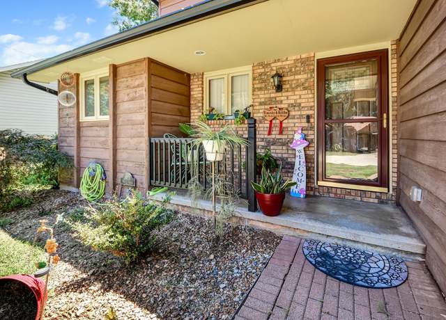 Property at 1424 W Lasalle St, Springfield, MO 65807, 3 beds, 2.5 baths