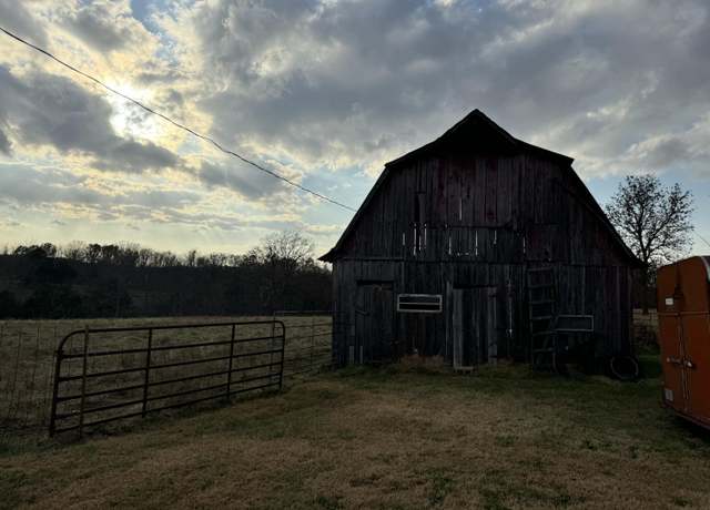 Property at 1423 Homeplace Rd, Niangua, MO 65713, 2 beds, 1.5 baths