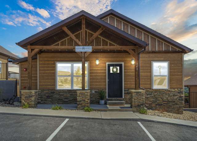 Property at 340 Settlers Cv, Kimberling, MO 65686, 5 beds, 6 baths