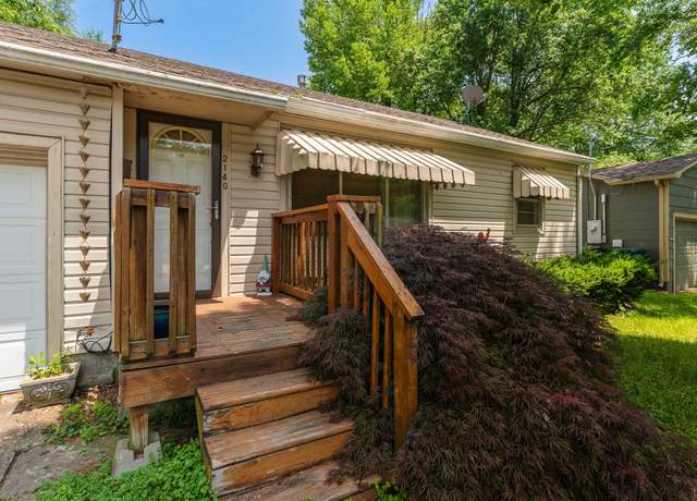 Property at 2140 N Crutcher Ave, Springfield, MO 65803, 2 beds, 1 bath
