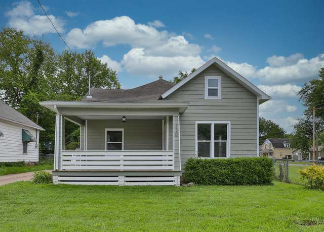 Property at 720 W Mount Vernon St, Springfield, MO 65806, 3 beds, 2.5 baths