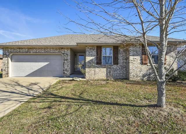Property at 6206 N 13th Ave, Ozark, MO 65721, 3 beds, 2 baths