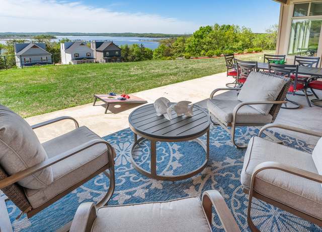 Property at 200 Majestic Dr #122, Branson, MO 65616, 3 beds, 3 baths