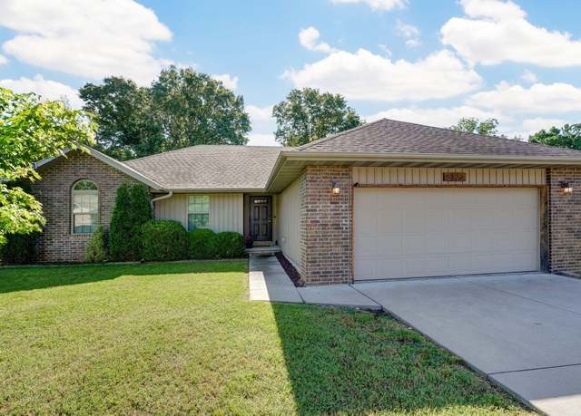 Property at 5834 S Geranium Ln, Battlefield, MO 65619, 3 beds, 2 baths