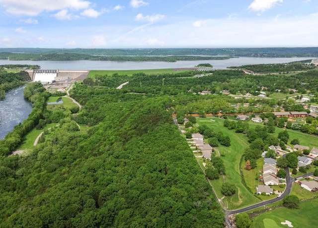 Property at 161 Avondale Dr #11, Branson, MO 65616, 2 beds, 2 baths