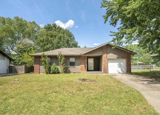 Property at 711 E Dyann Dr, Nixa, MO 65714, 3 beds