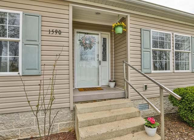Property at 1590 Fisk Rd, Norwood, MO 65717, 3 beds, 2 baths