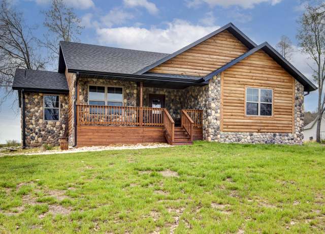 Property at 150 Sunshine Ave, Cabool, MO 65689, 2 beds, 2 baths