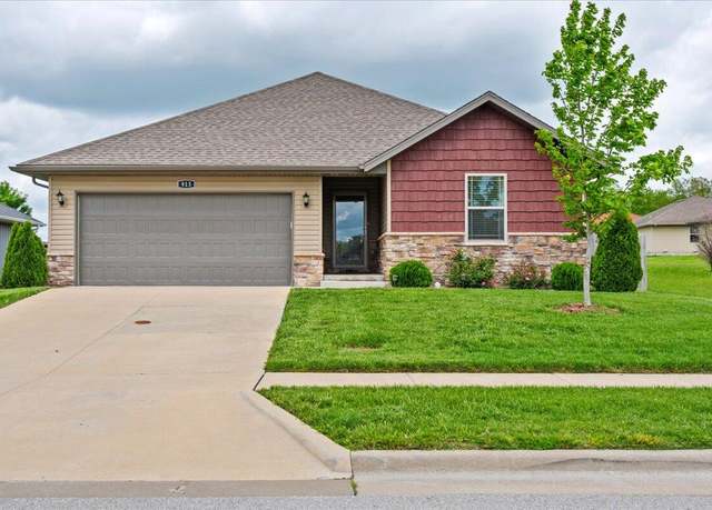Property at 913 E Melton Rd, Ozark, MO 65721, 3 beds, 2 baths