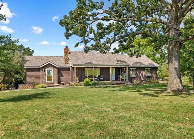 Property at 10185 N State Hwy 7, Climax Springs, MO 65324, 3 beds, 3 baths