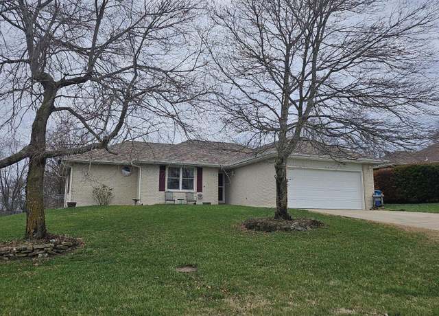 Property at 412 Kadee Dr, Crane, MO 65633, 3 beds, 2 baths