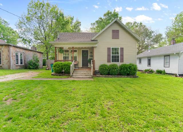 Property at 1221 N Prospect Ave, Springfield, MO 65802, 3 beds, 1 bath