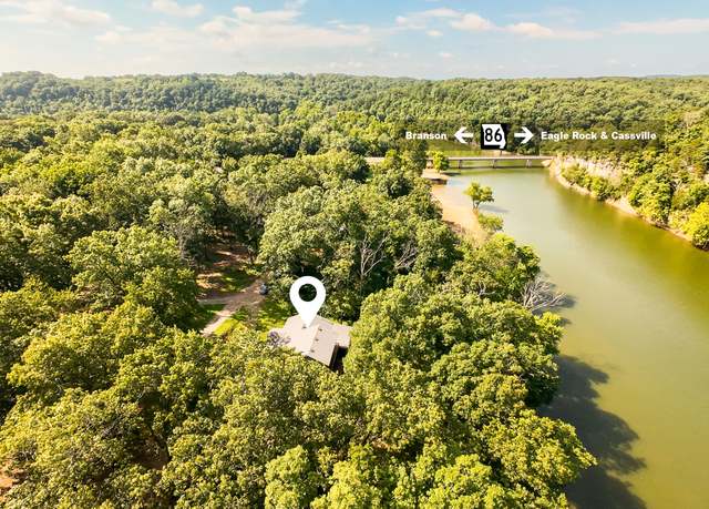 Property at 29039 Nottinghill Dr, Shell Knob, MO 65747, 3 beds, 2.5 baths