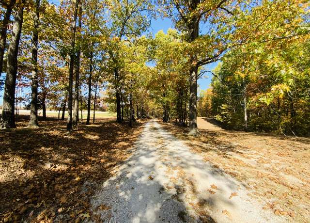 Property at 1814 State Highway 125, Sparta, MO 65753, 4 beds, 2.5 baths