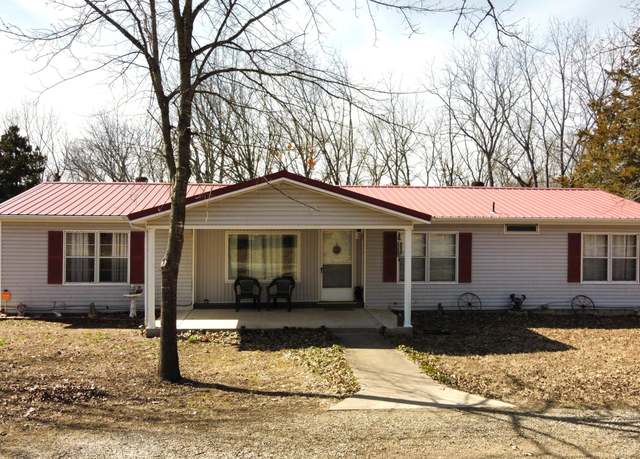 Property at 266 Chadwick Rd, Kirbyville, MO 65679, 3 beds, 3 baths