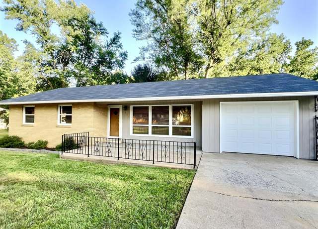 Property at 201 W Nellie, Monett, MO 65708, 3 beds, 1.5 baths