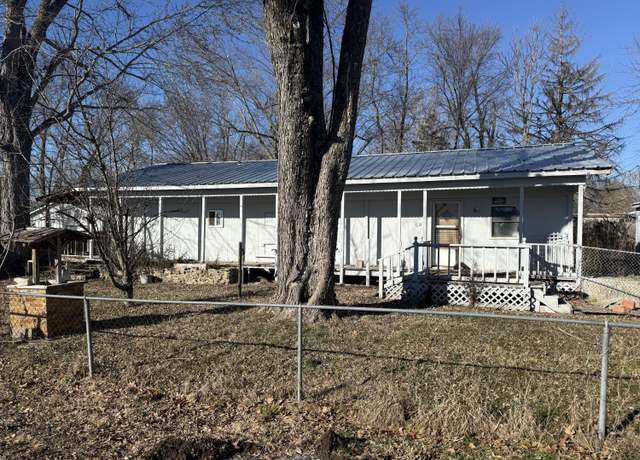 Property at 109 W Elm St, Strafford, MO 65757, 3 beds, 2 baths